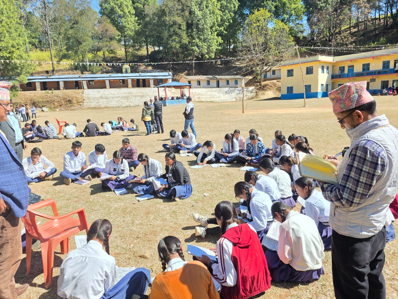 साँफेबगर नगरपालिकाद्वारा गरियो विभिन्न विद्यालयको अनुगमन  